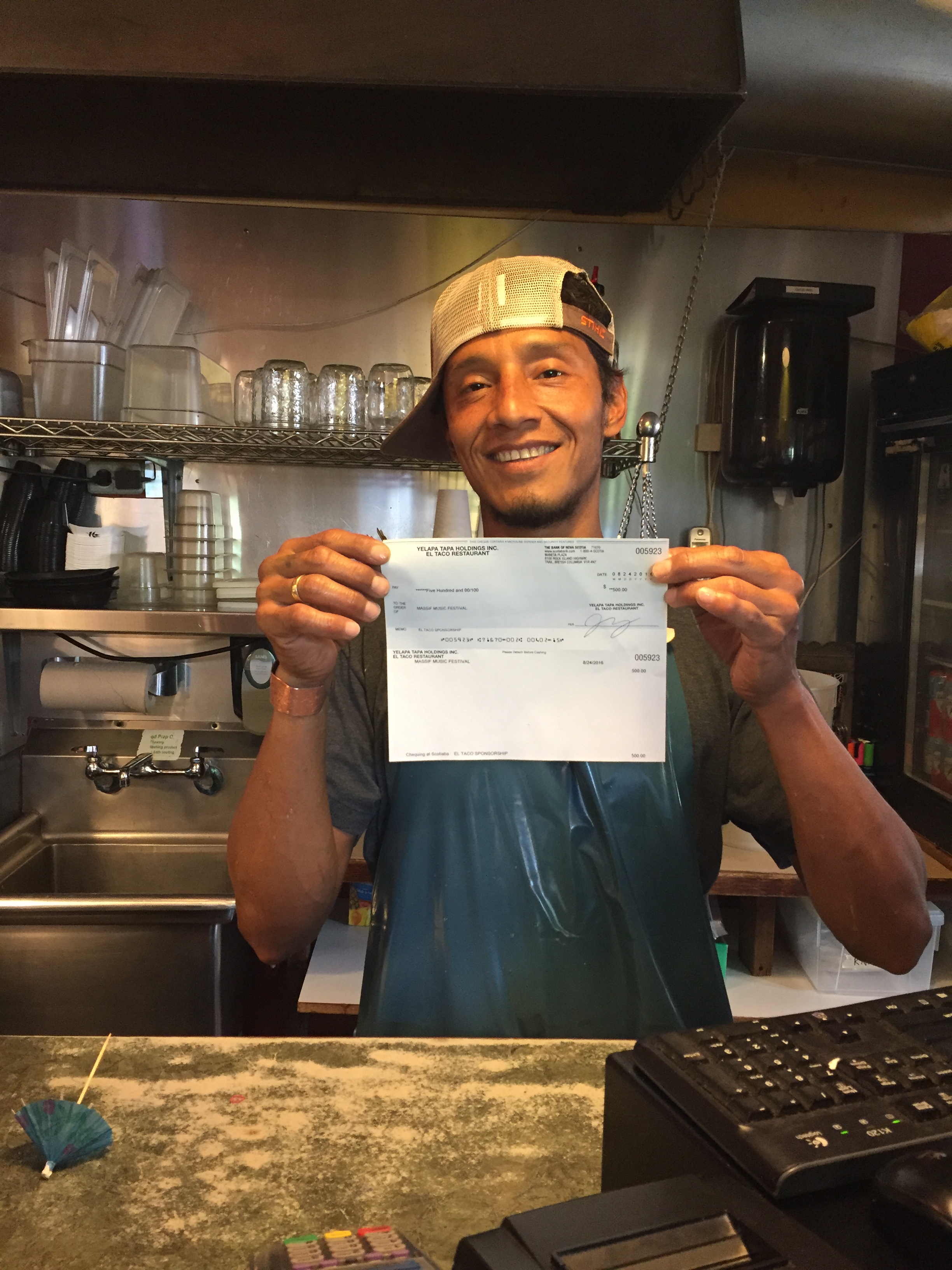 El Taco cheque